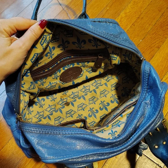 SOLD Y2K Vintage Gianni Bini Blue Leather Handbag Purse w/ Buckles & Keychain - Picture 7 of 8